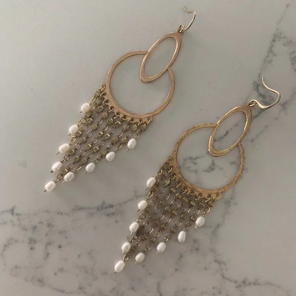 Handmade pearl duster earrings - Picture 2 of 9